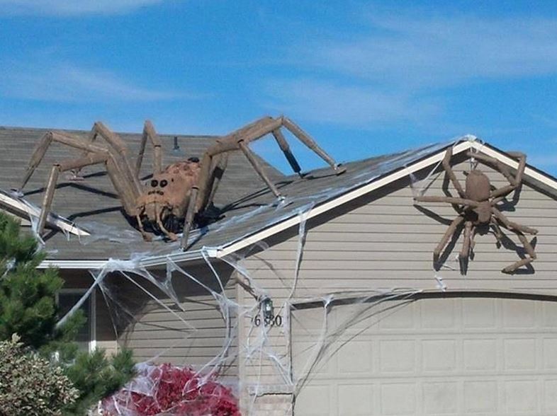 Roofing Decorations for Halloween